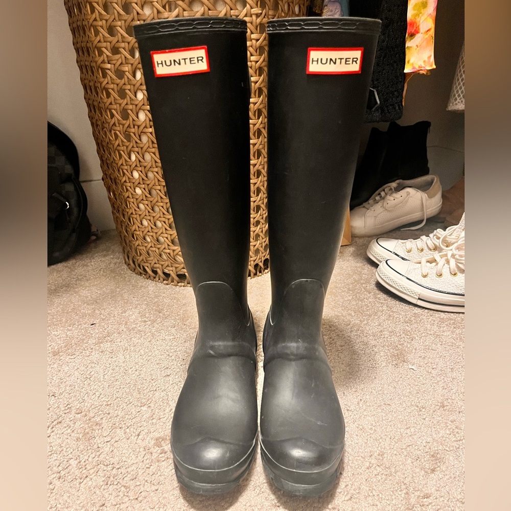 Hunter Classic Black Rain Boots